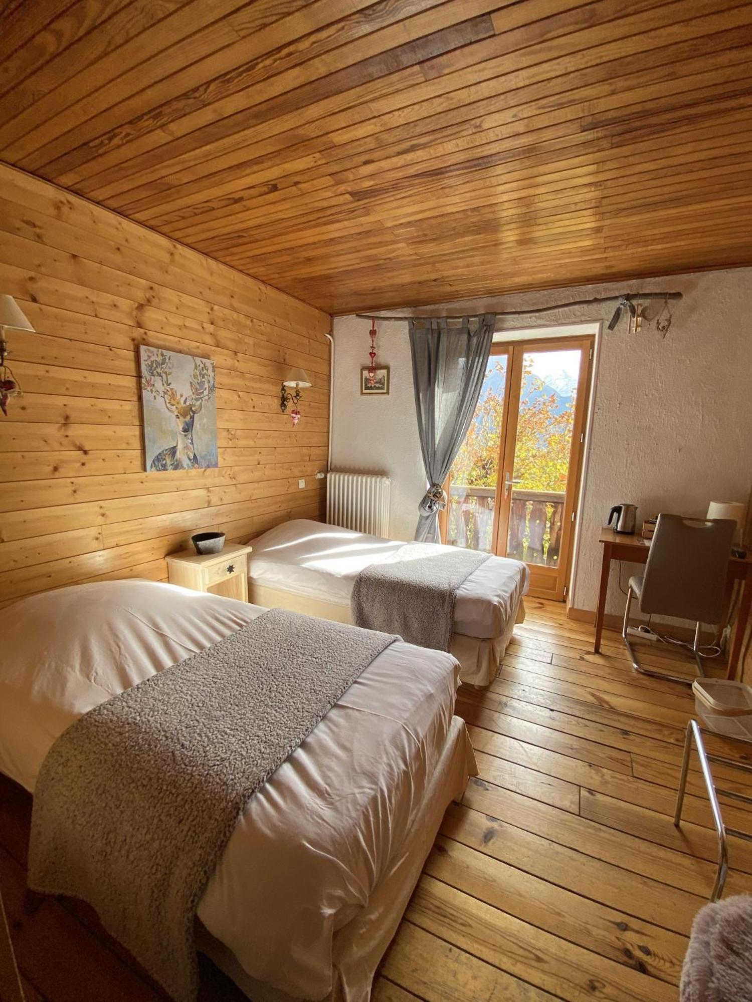 Auberge De La Foret Auris Ruang foto